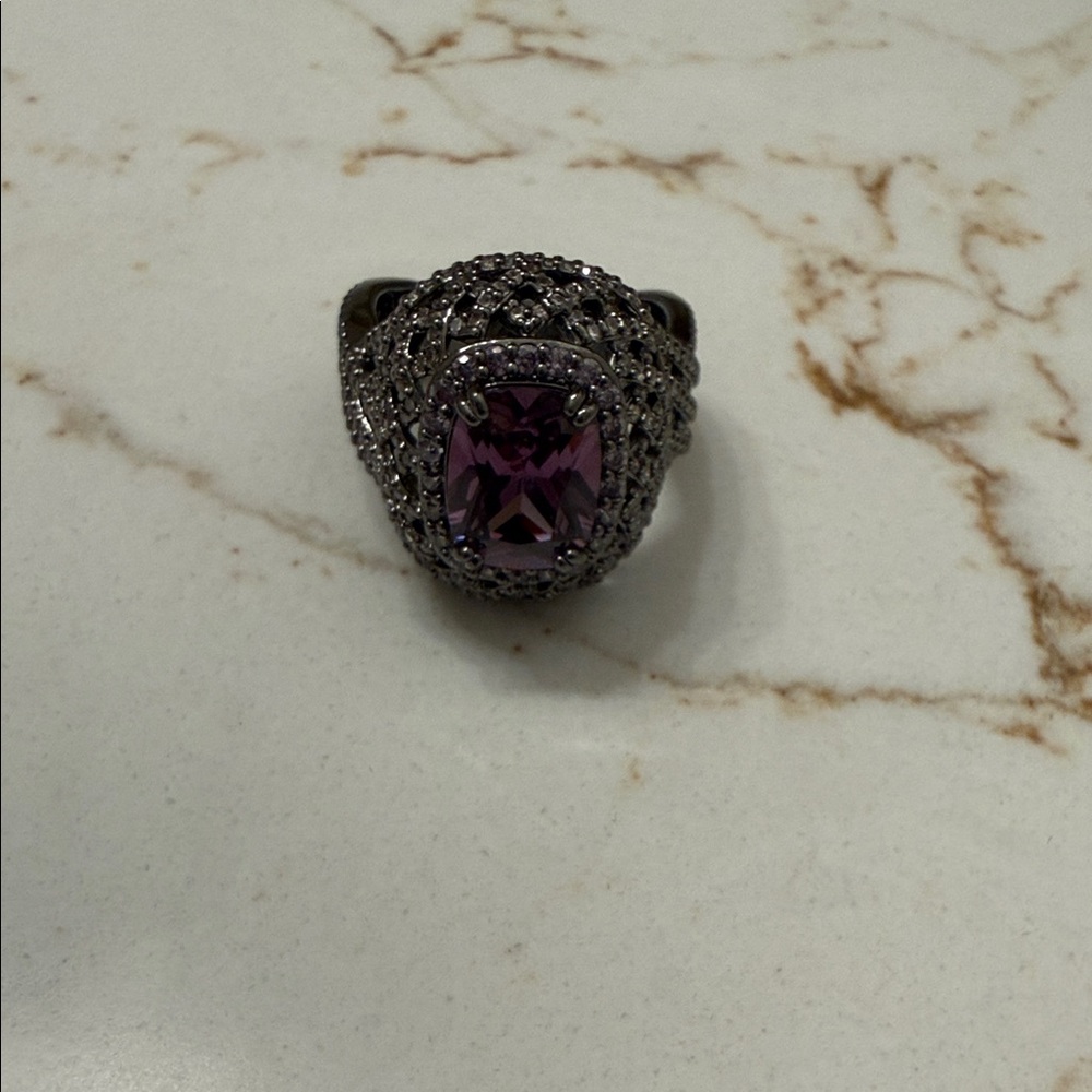 Exquisite Silver Ring with Purple Gemstone